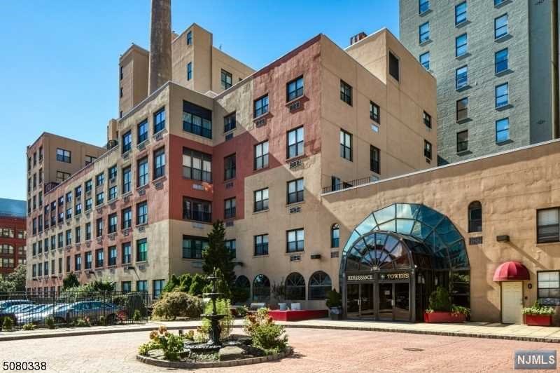 Photo 1 of Condominium at 111 Mulberry St #5H, Newark, NJ 07102 | MLS# 21032777 |  | Sold on 2022-02-02