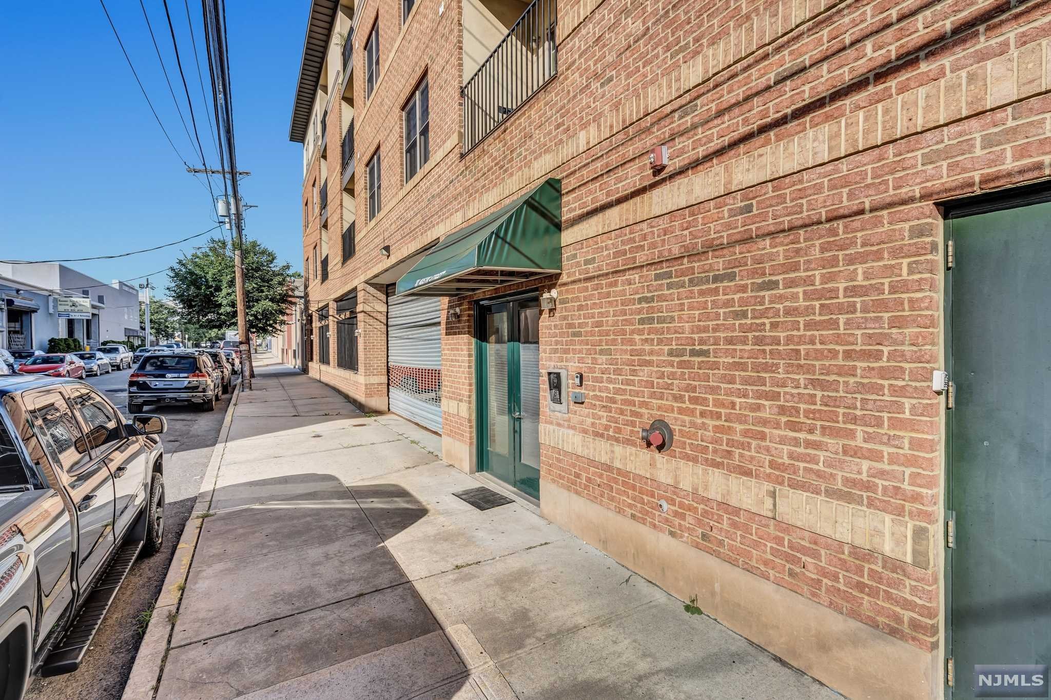 Homes for sale in Newark, NJ | 15-19 Tichenor Ln #405, Newark, NJ 07114 | MLS# 21034923