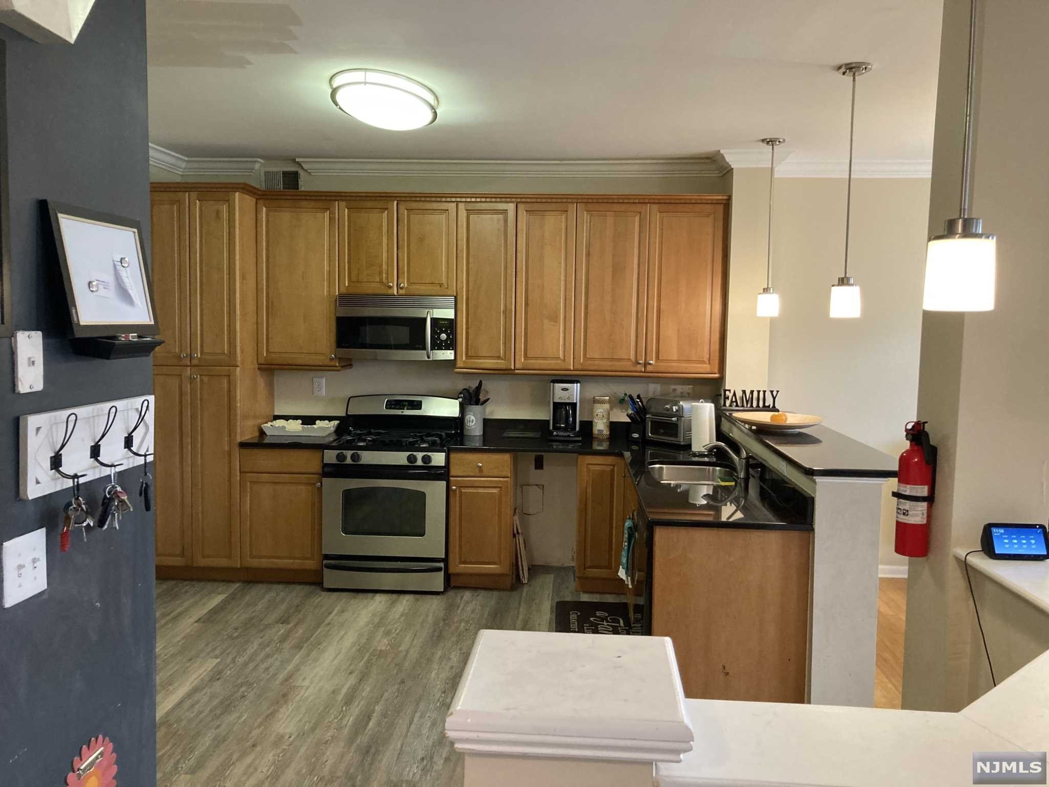 Photo 4 of Townhouse at 64 George Russell Way, Clifton, NJ 07013 | MLS# 22007572 |  | Sold on 2022-05-17