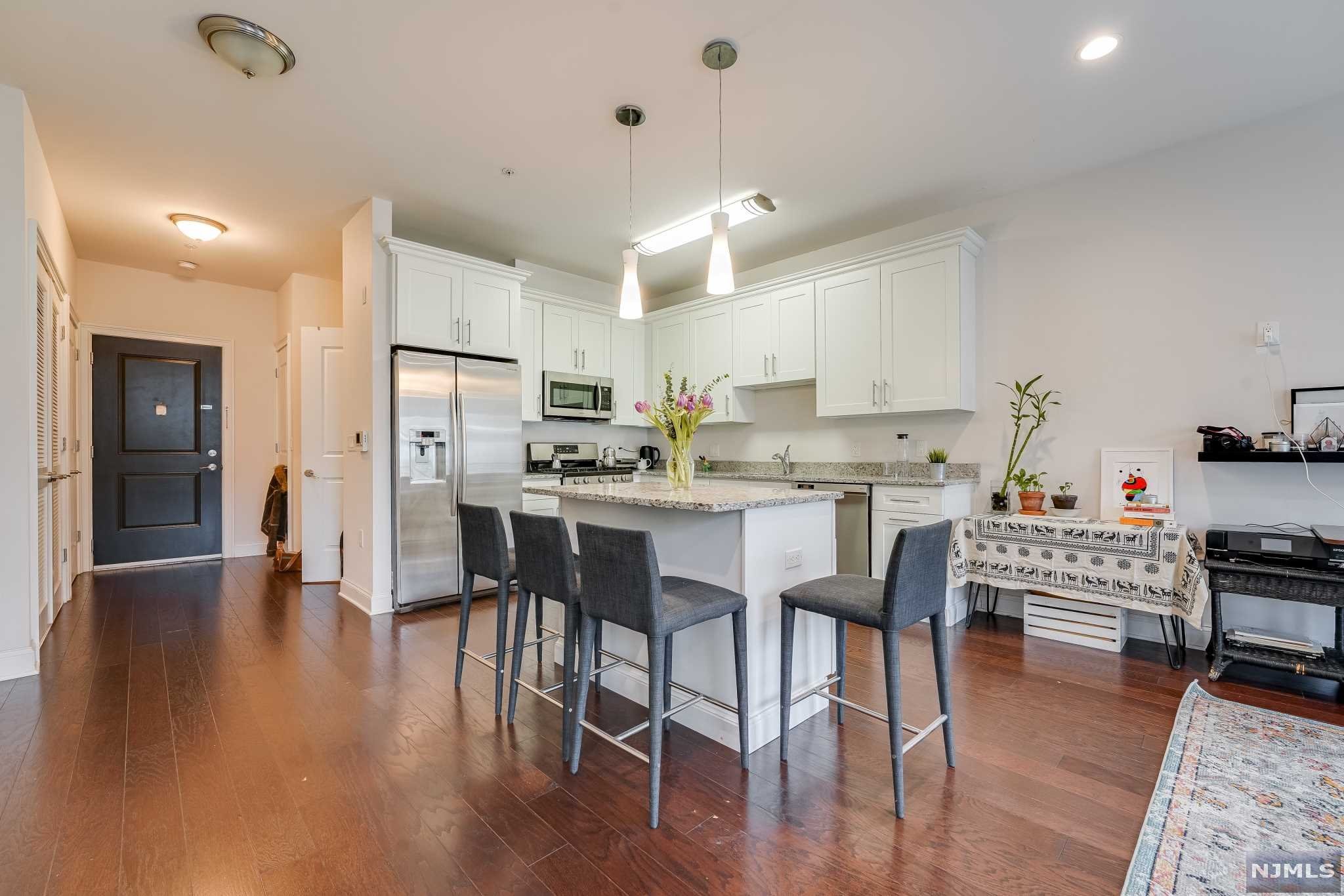 Photo 4 of Condominium at 140 36Th St #203, Union City, NJ 07087 | MLS# 22013795 |  | Sold on 2022-06-30