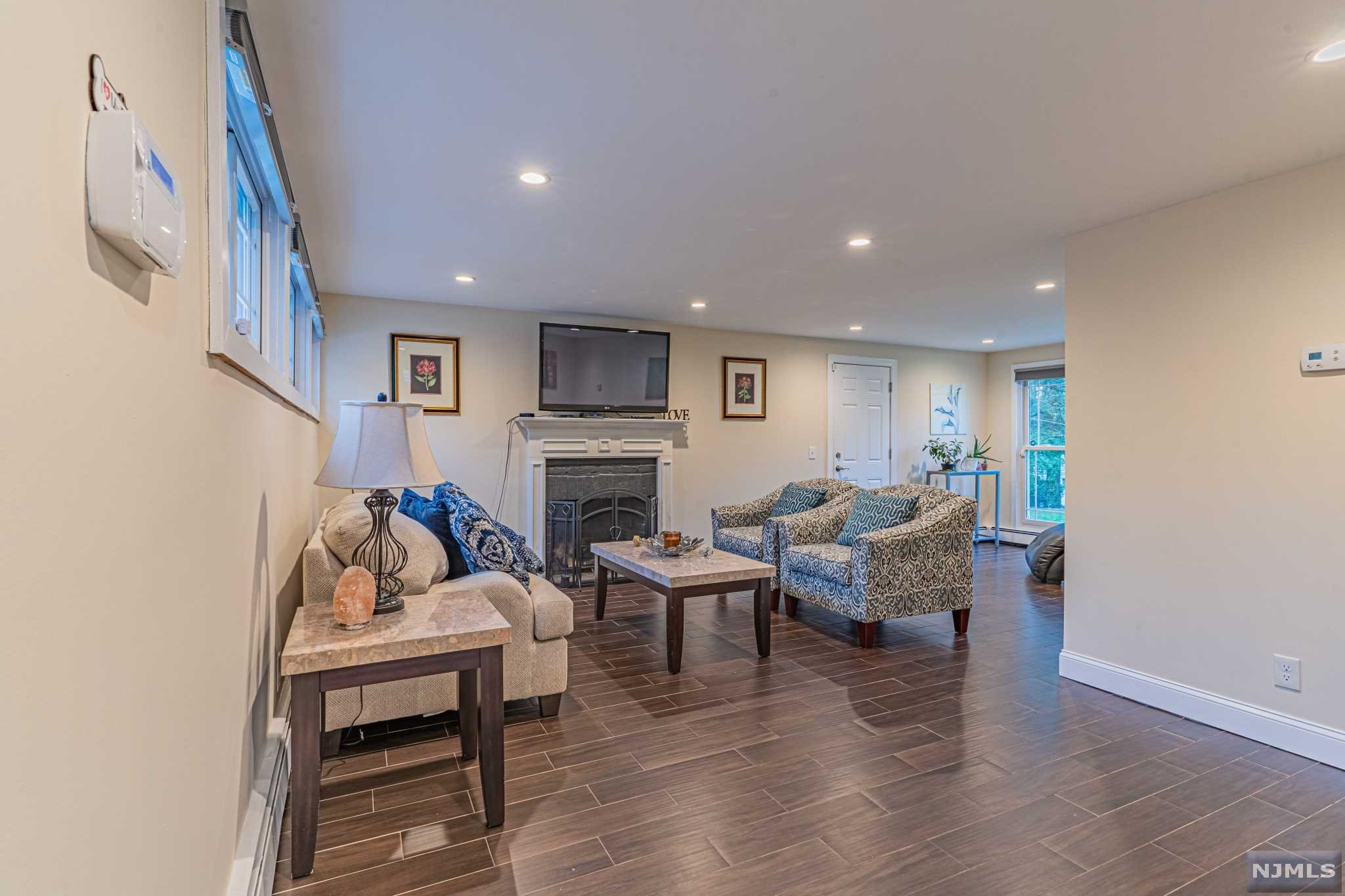 Homes for sale in Ridgewood, NJ | 931 N Monroe St, Ridgewood, NJ 07450 | MLS# 22014176