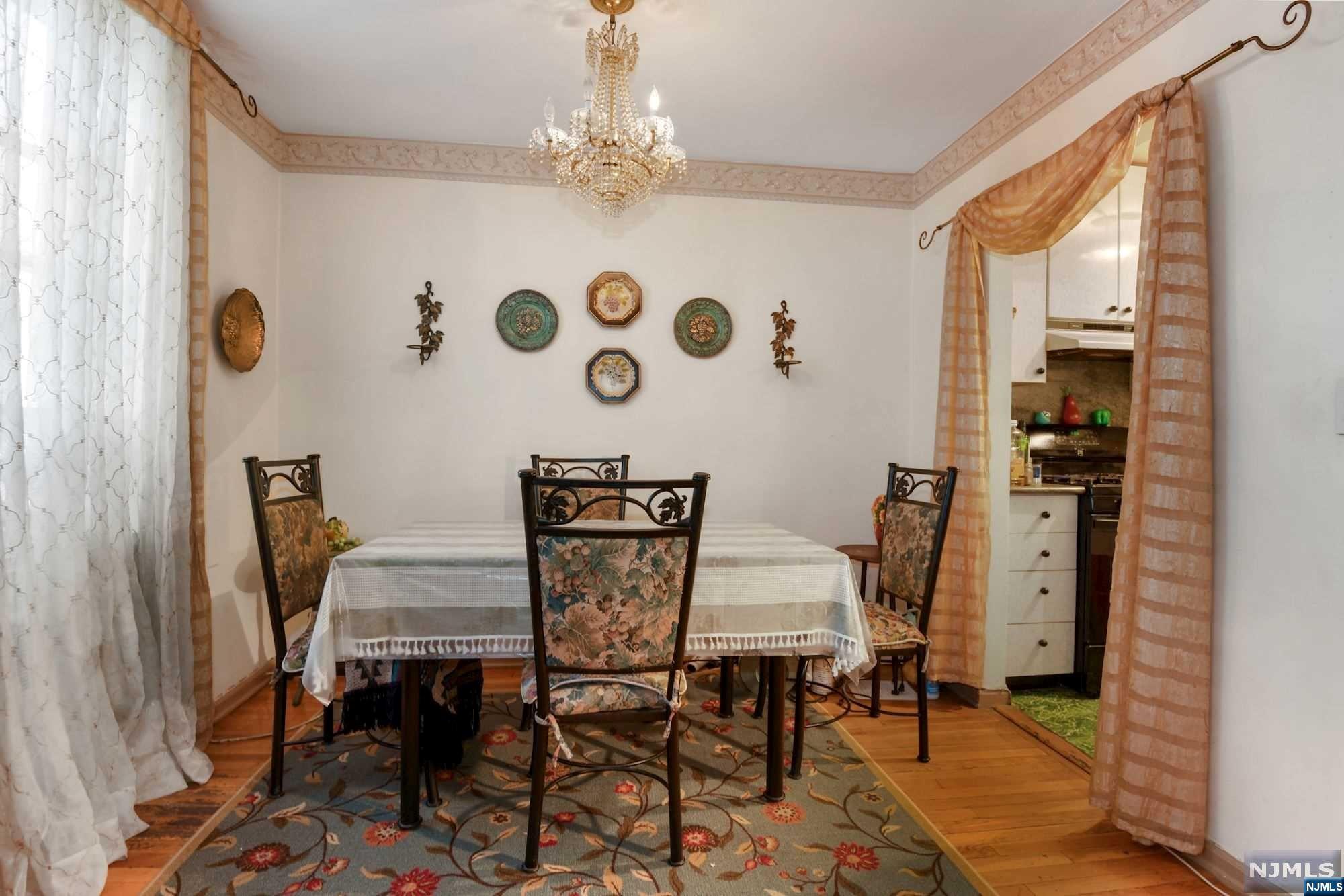Photo 4 of Condominium at 2160 Center Ave #2N, Fort Lee, NJ 07024 | MLS# 22040708 |  | Sold on 2023-02-13