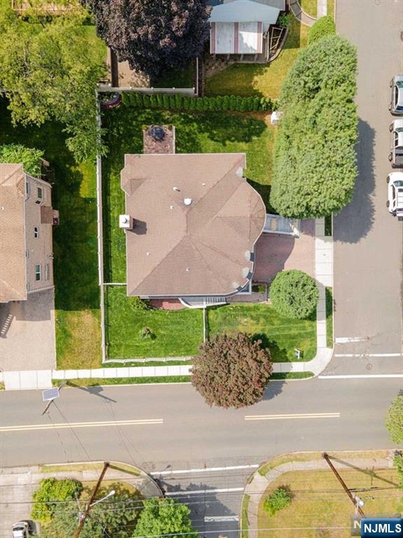 719 Cypress Street - Photo 2