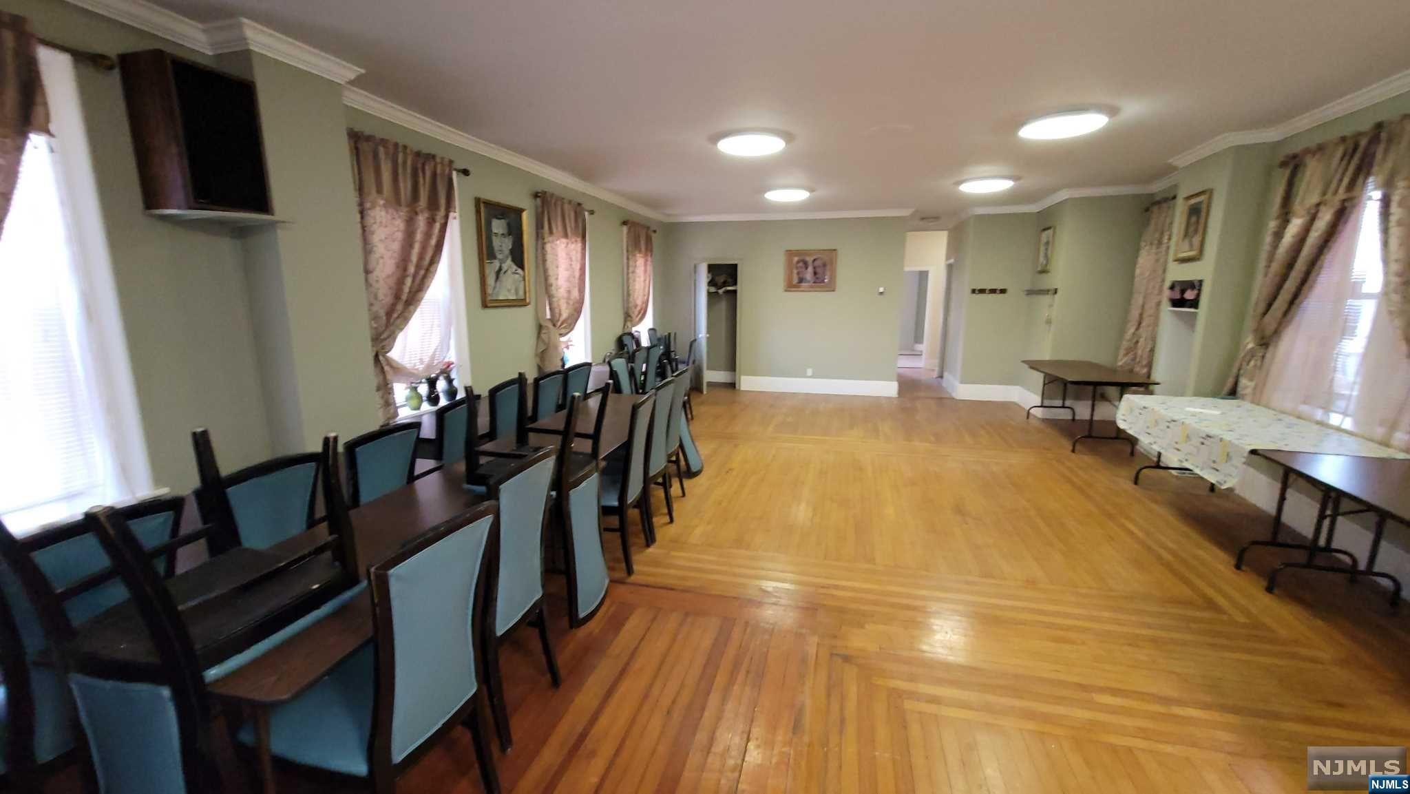 24 Martin Luther King Drive — photo 21