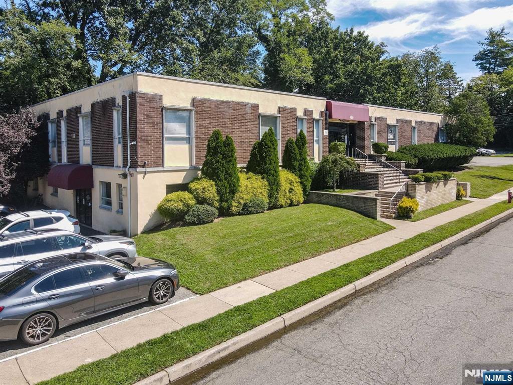 111 Galway Place 202,205 - Photo 1