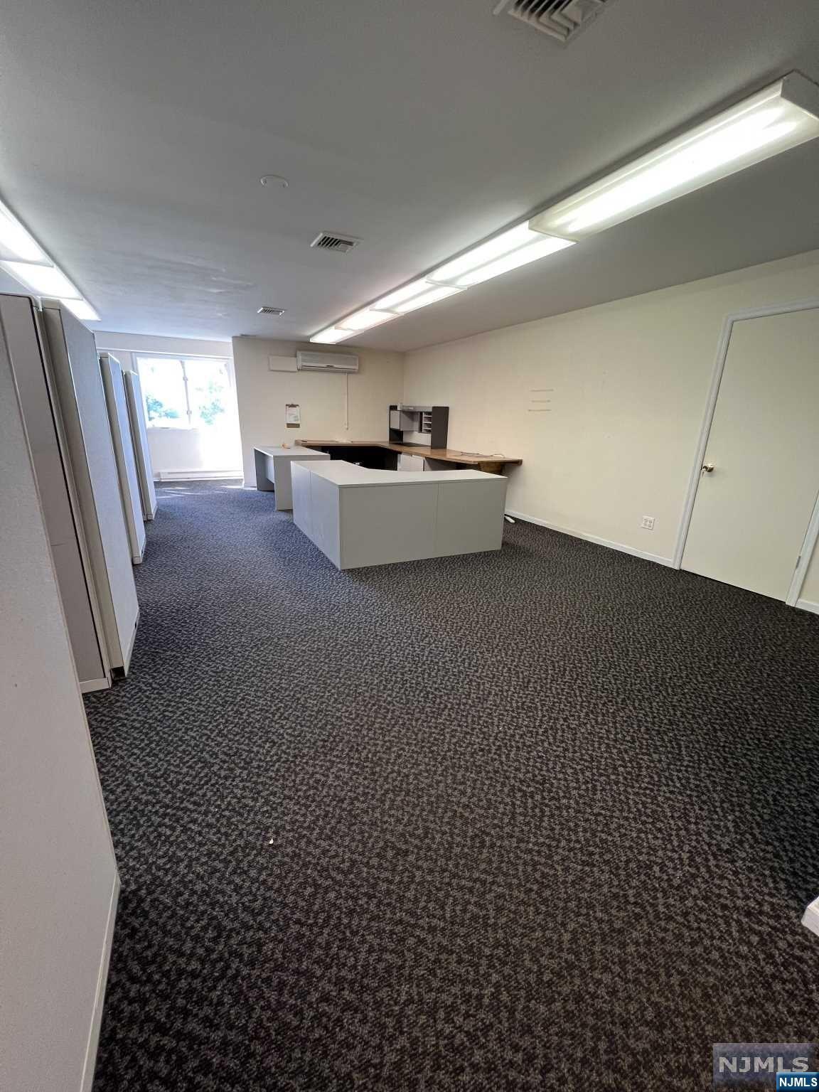 40 Tillman Street 2nd FLOOR - Photo 2
