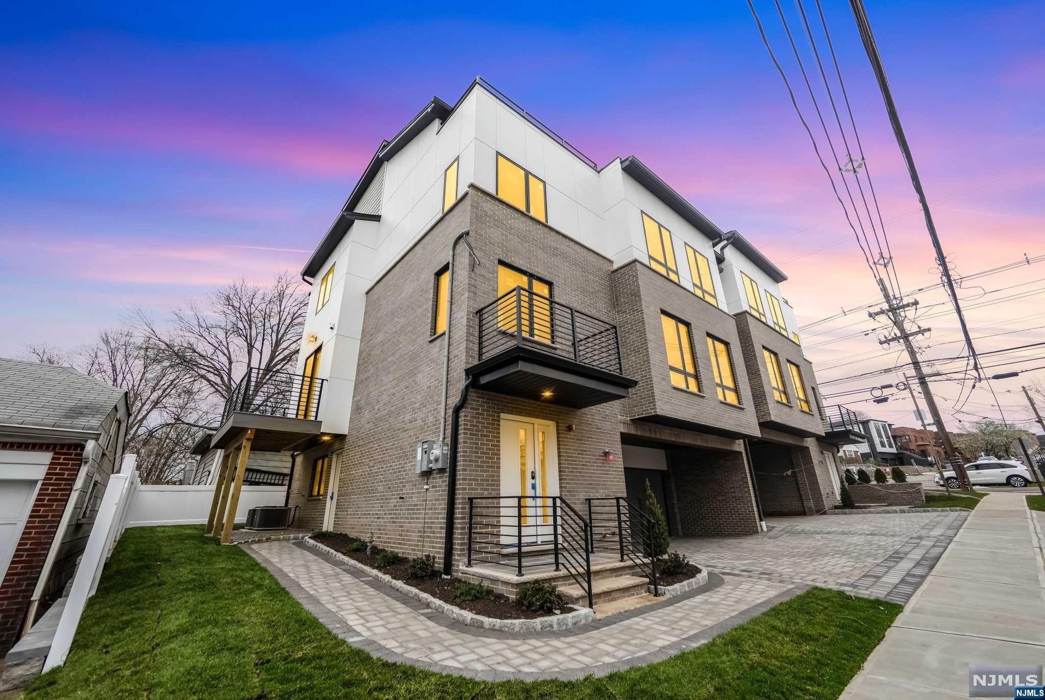109 Henry Avenue #B — photo 3