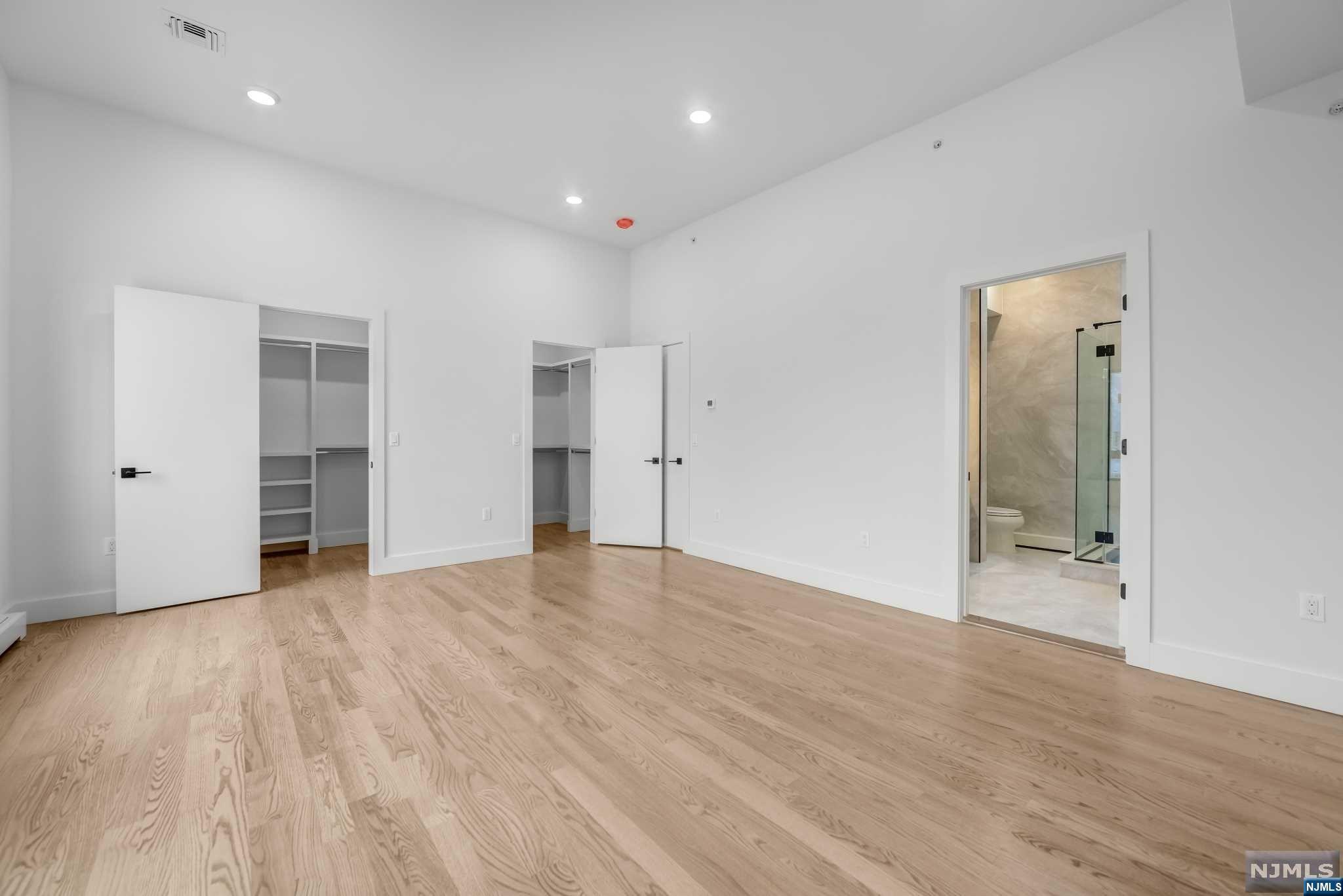 109 Henry Avenue #B — photo 30