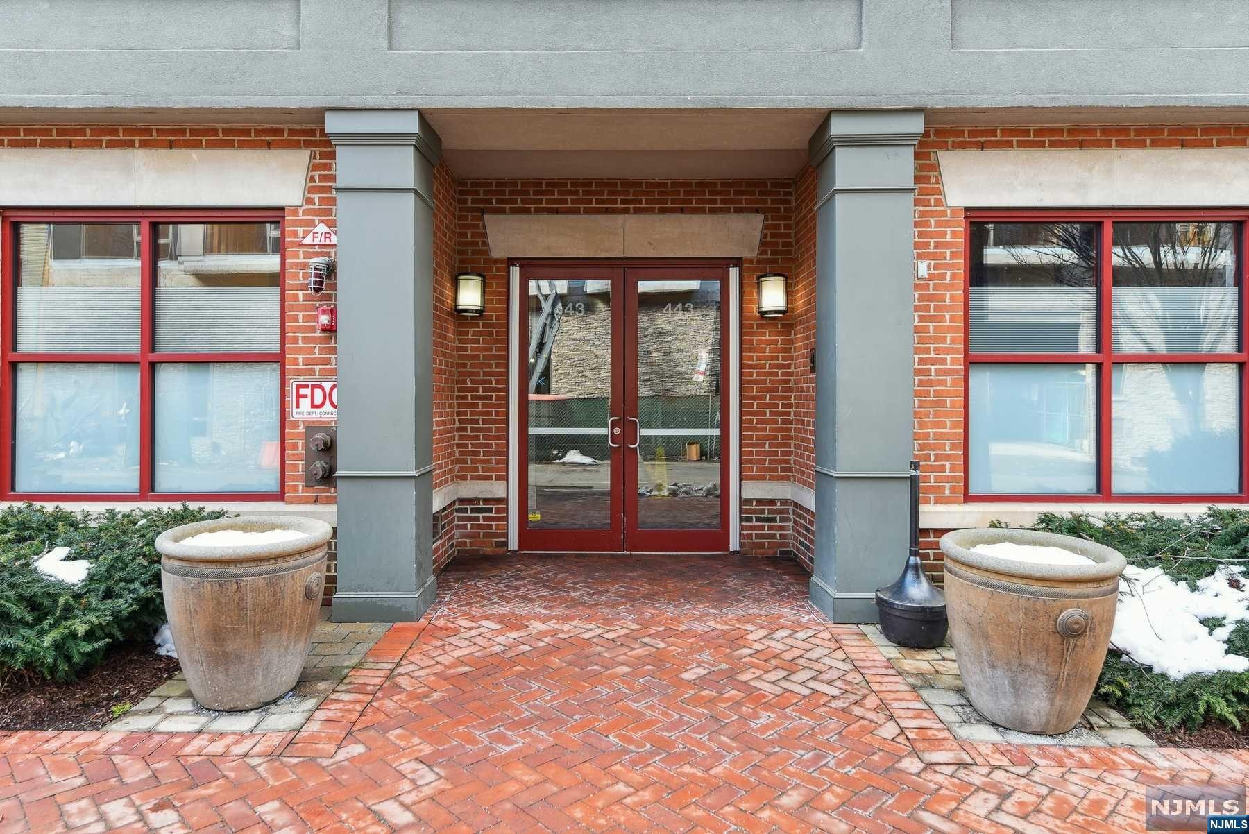 Photo 1 of Condominium at 443 2Nd St #304, Jersey City, NJ 07302 | MLS# 24006733 |  | Sold on 2024-04-26