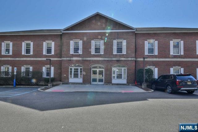 2 Forest Avenue, Oradell, NJ, 07649