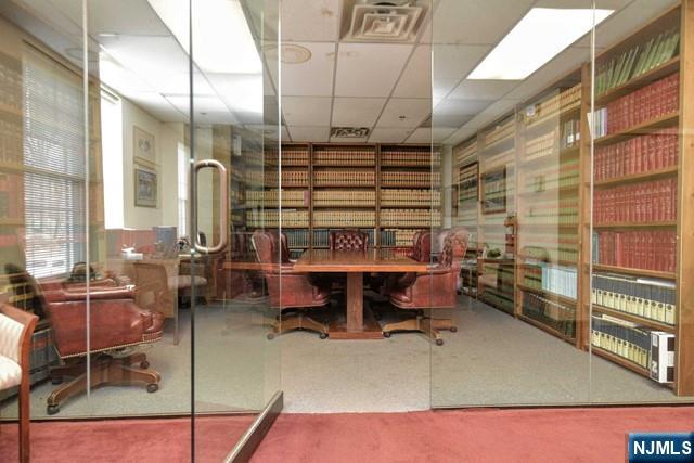 2 Forest Avenue, Oradell, NJ, 07649