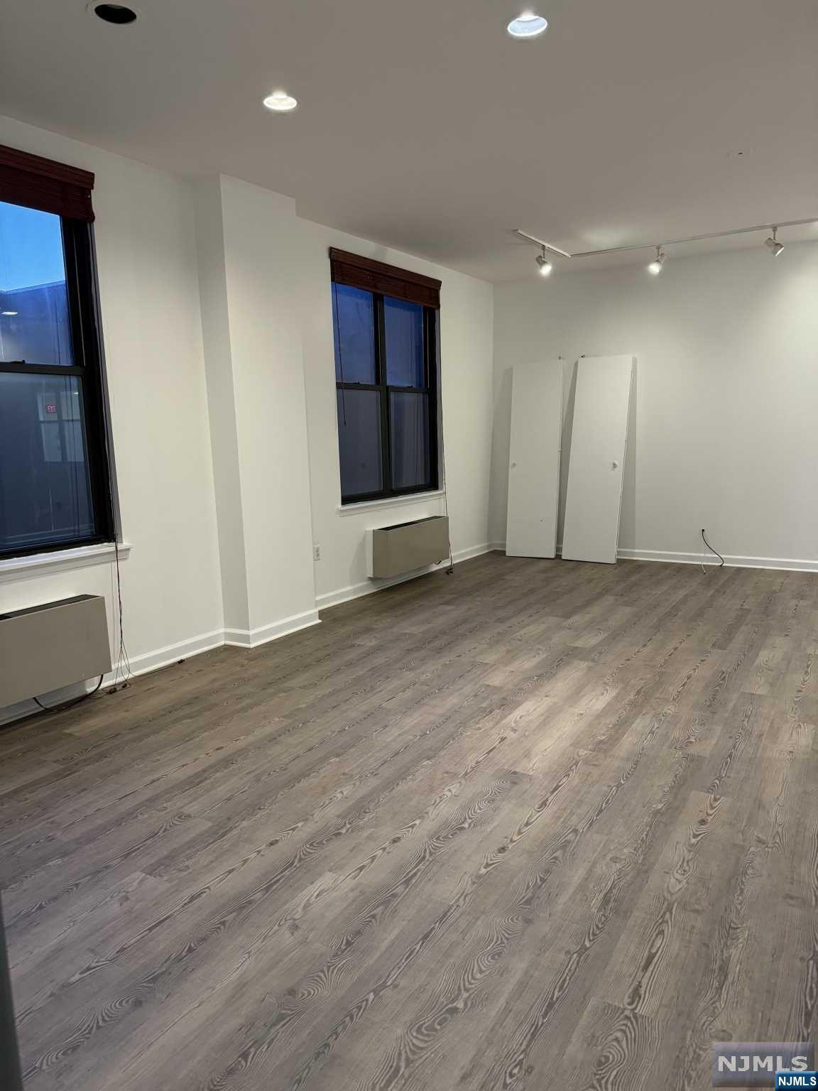 Photo 4 of Condominium at 111 Mulberry St #6F, Newark, NJ 07102 | MLS# 24013953 |  | Sold on 2024-07-02