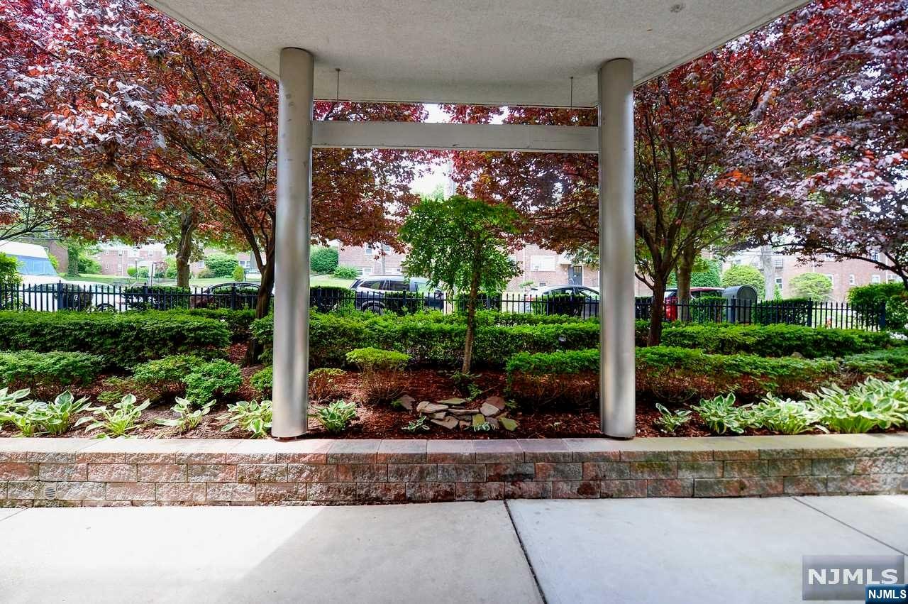 Photo 2 of Condominium at 2160 Center Ave #2F, Fort Lee, NJ 07024 | MLS# 24017412 |  | Sold on 2024-07-24
