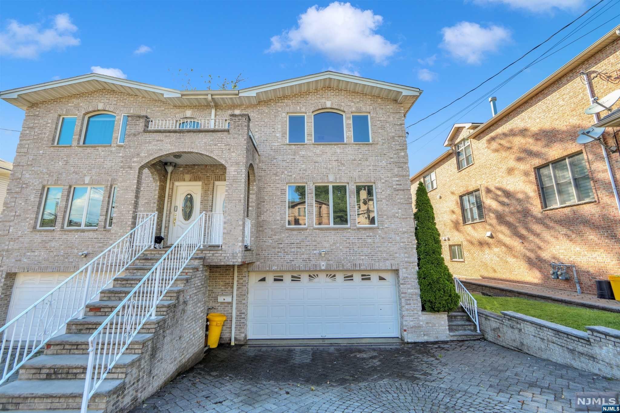 539B 3rd Street #B, Palisades Park NJ — listing photo