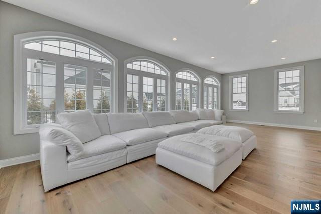 15 Roxbury Road — photo 11
