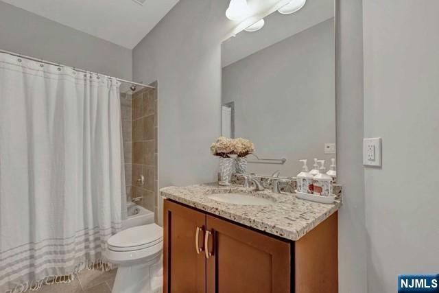 15 Roxbury Road — photo 22