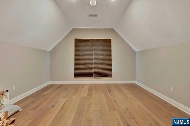 15 Roxbury Road — photo 35
