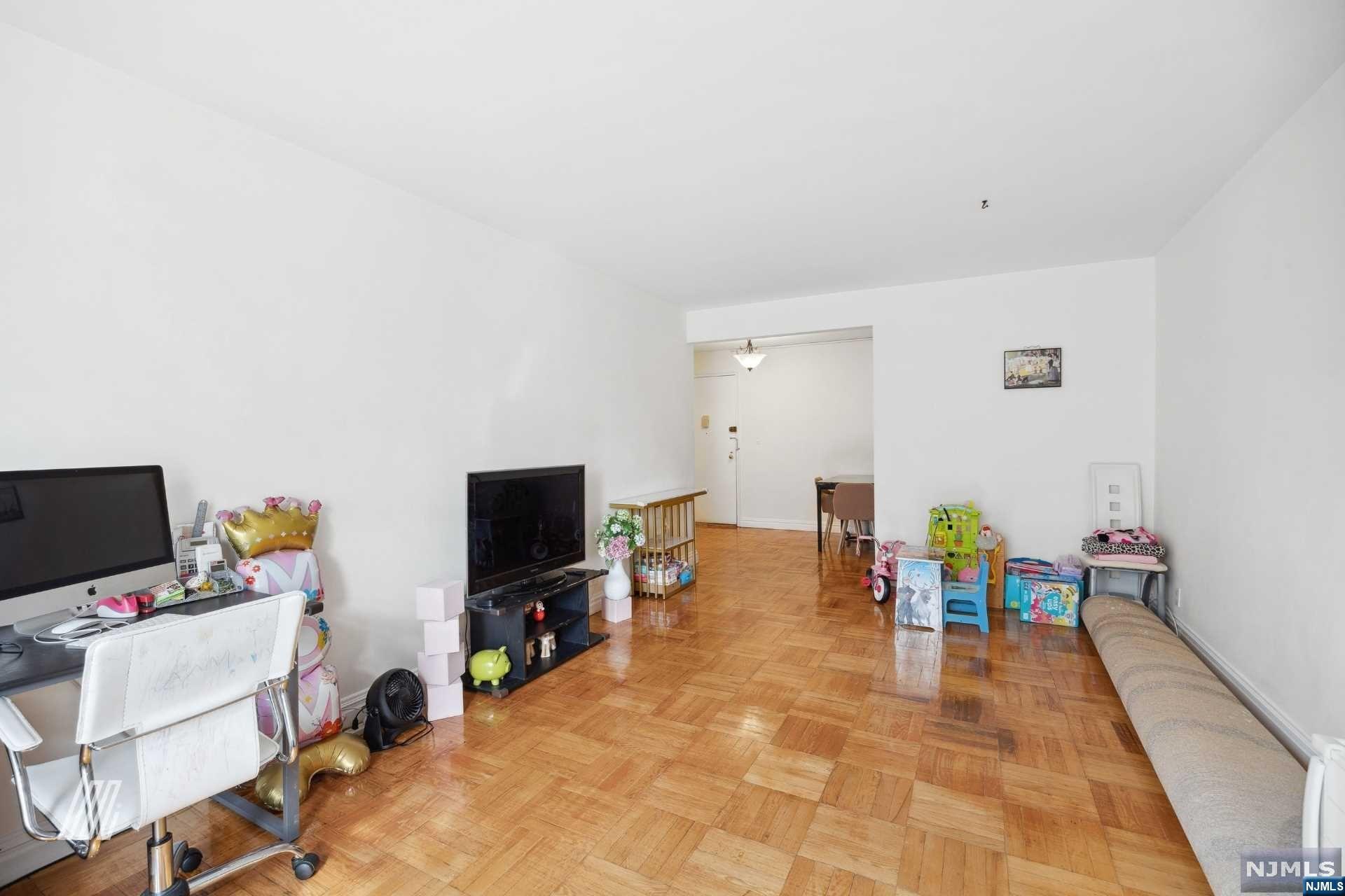 Photo 4 of Condominium at 2160 Center Ave #1F, Fort Lee, NJ 07024 | MLS# 24024232 |  | Sold on 2024-09-30