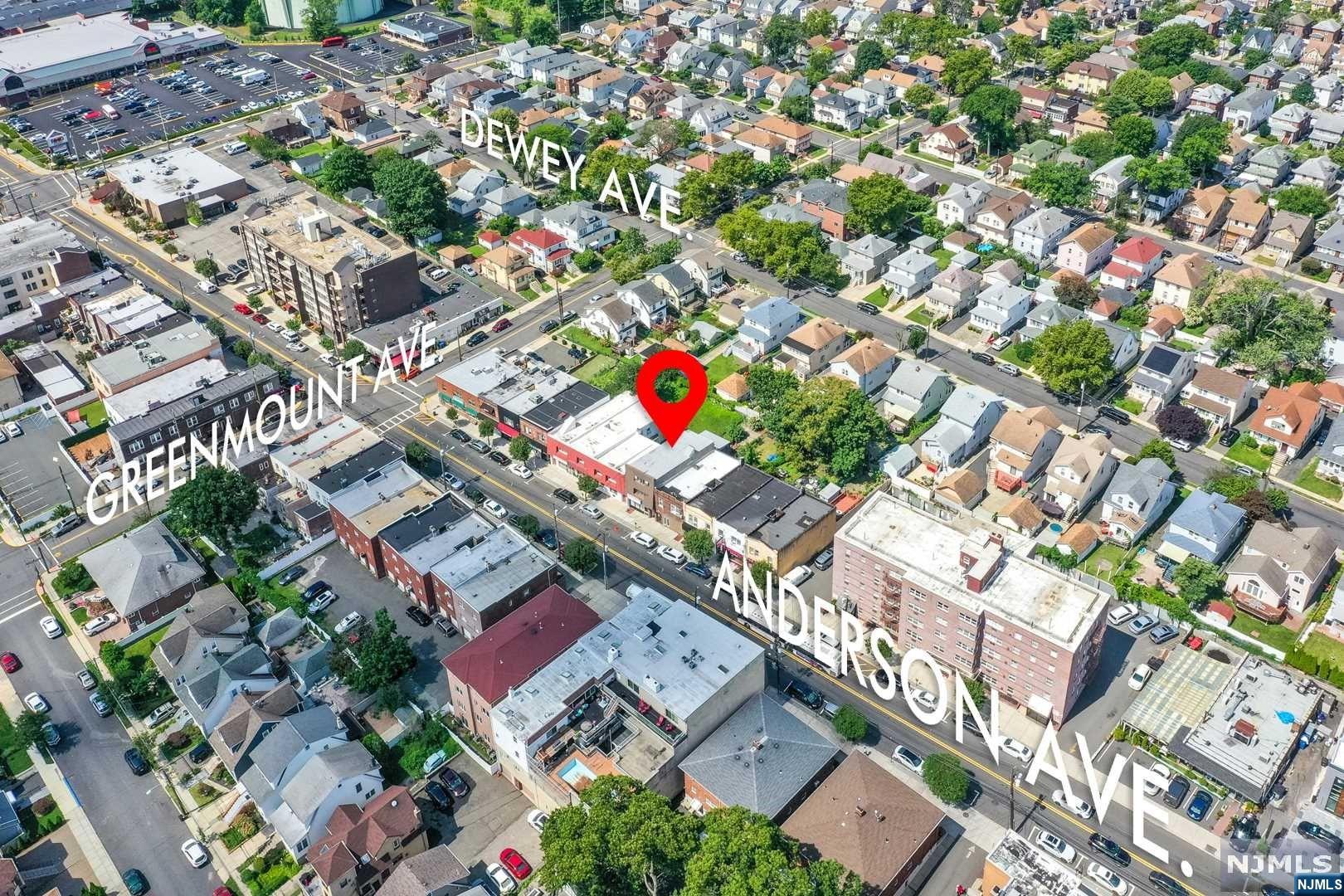 549 Anderson Avenue — photo 9