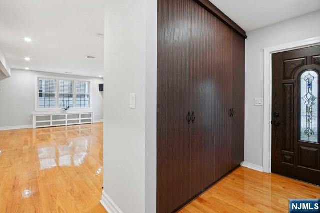 118 Sunset Ln, Tenafly, NJ 07670