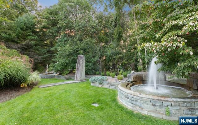 51 Chestnut Ridge Road