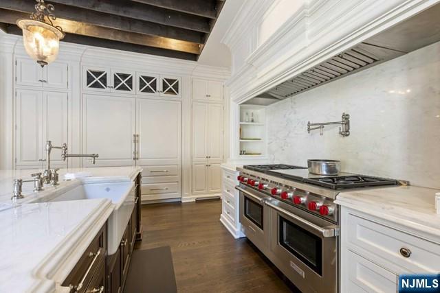 51 Chestnut Ridge Road