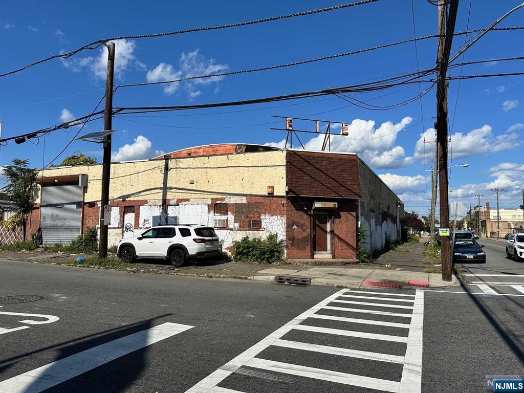 215 Main Street, Fort Lee, NJ, 07024