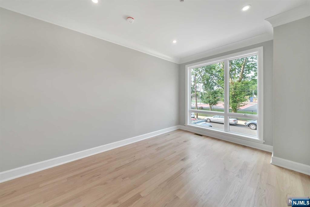 475 Oakdene Avenue #2 — photo 13
