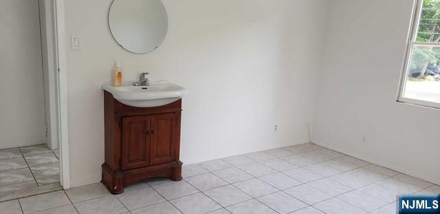 539 Broad Avenue — photo 8