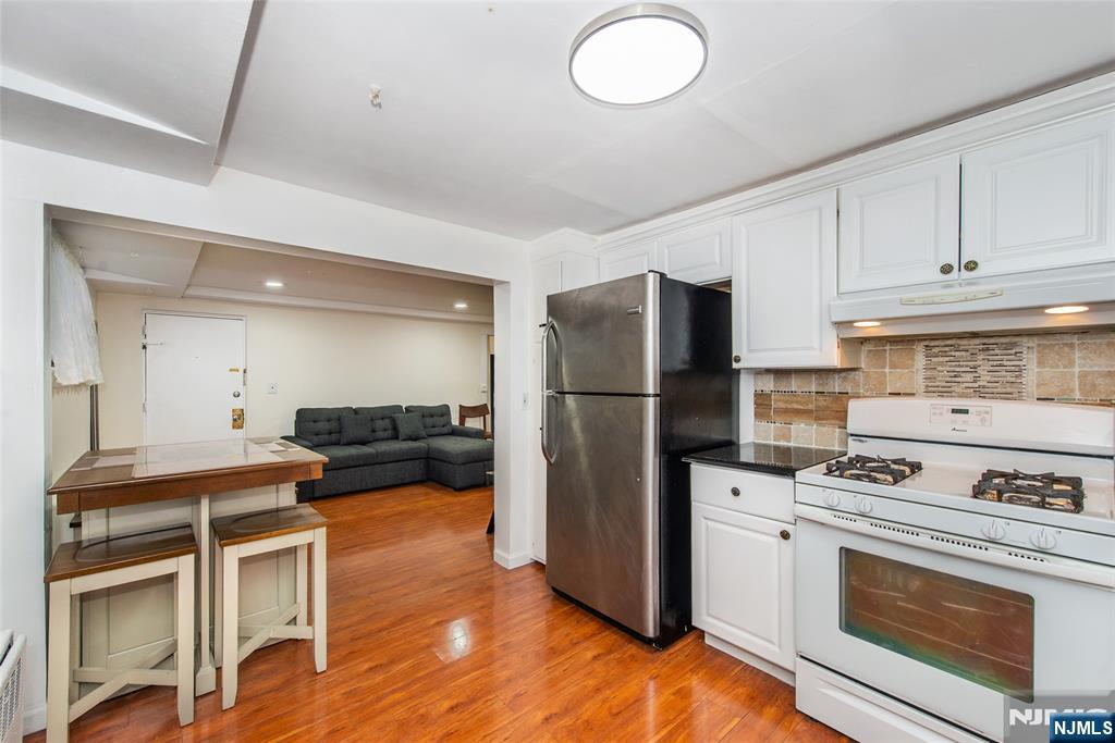 Photo 4 of Condominium at 2430 8th Street #DB, Fort Lee, NJ 07024 | MLS# 25000775 |  | Sold on 2025-05-12