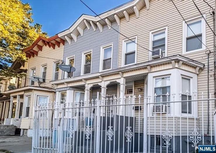 Homes for sale in Newark, NJ | 38 Rowland St, Newark, NJ 07104 | MLS# 25001611