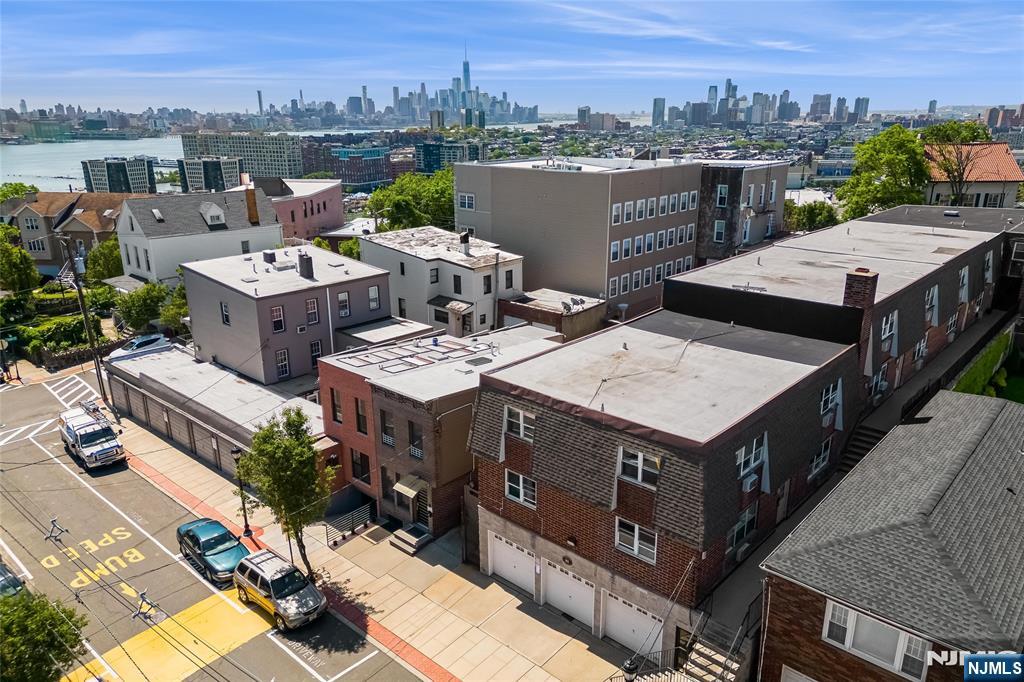 161 18th 4C - Photo 5