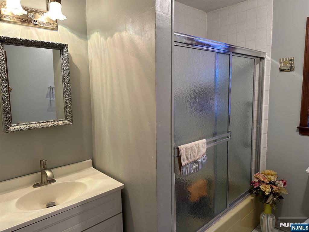 57A W Fairview Avenue