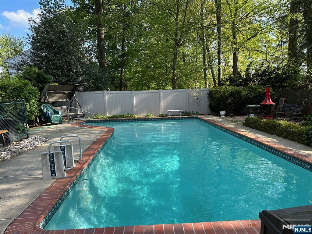 57A W Fairview Avenue