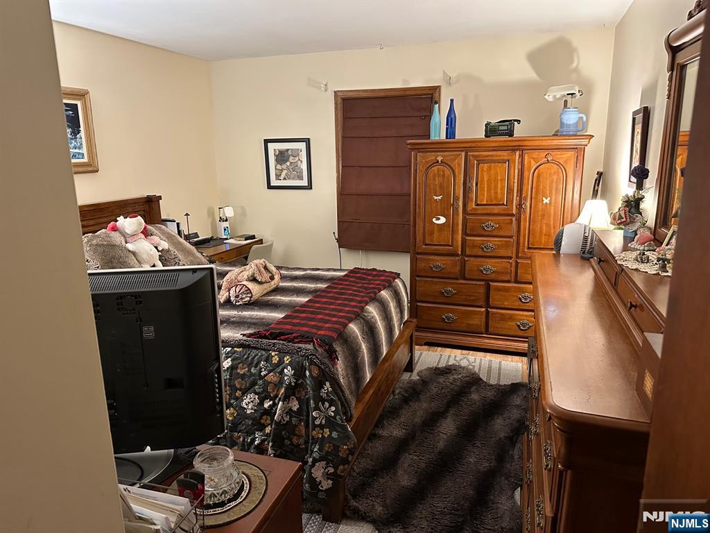 57A W Fairview Avenue