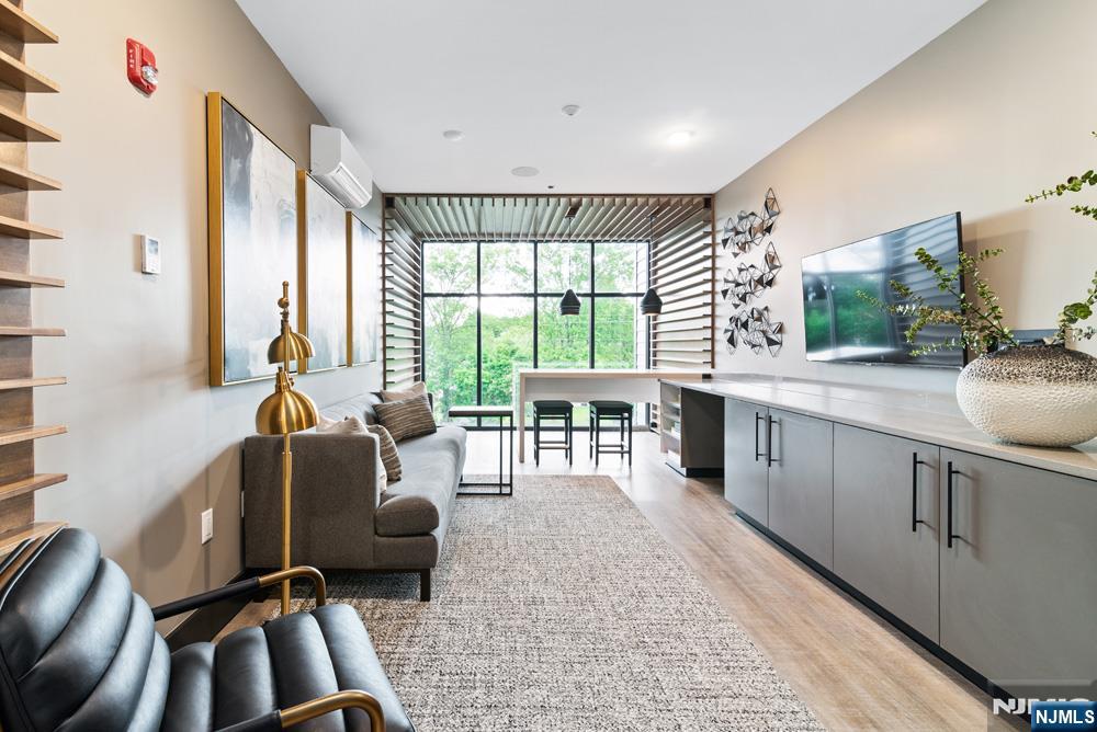 15 W Johnson Avenue 412 - Photo 5