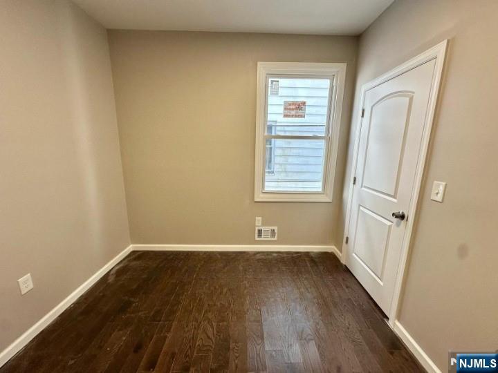 105 7th Street 1 - Photo 5