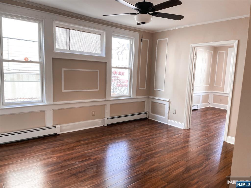 596 19th Street - Photo 4