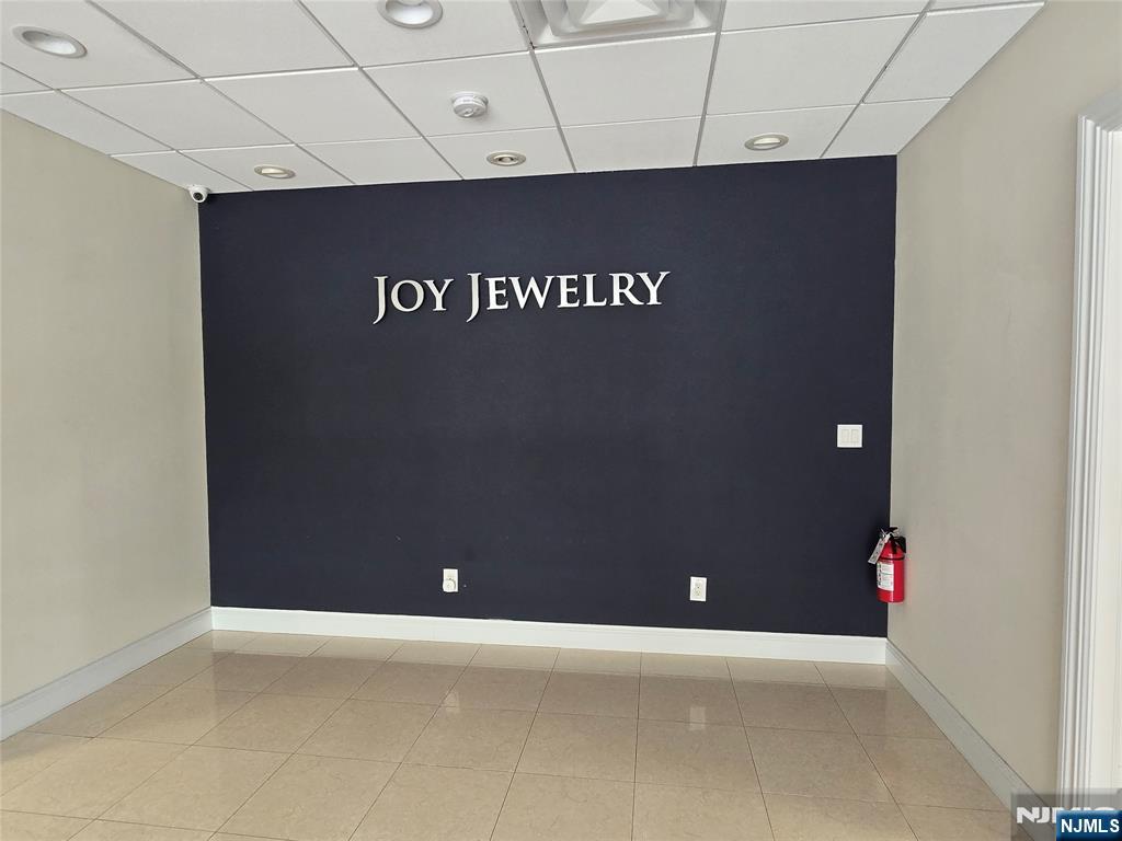 228 Rivervale Road, River Vale, NJ, 07675