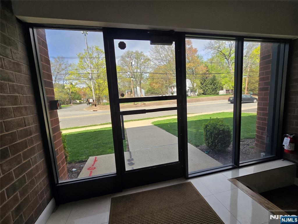 228 Rivervale Road, River Vale, NJ, 07675