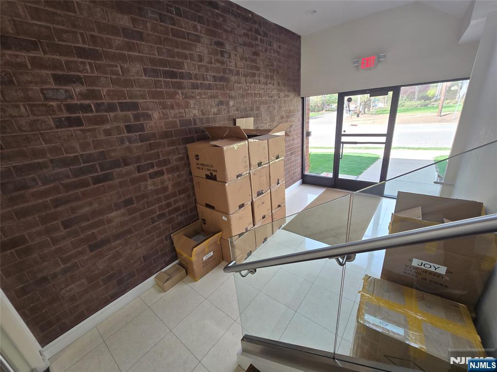 228 Rivervale Road, River Vale, NJ, 07675