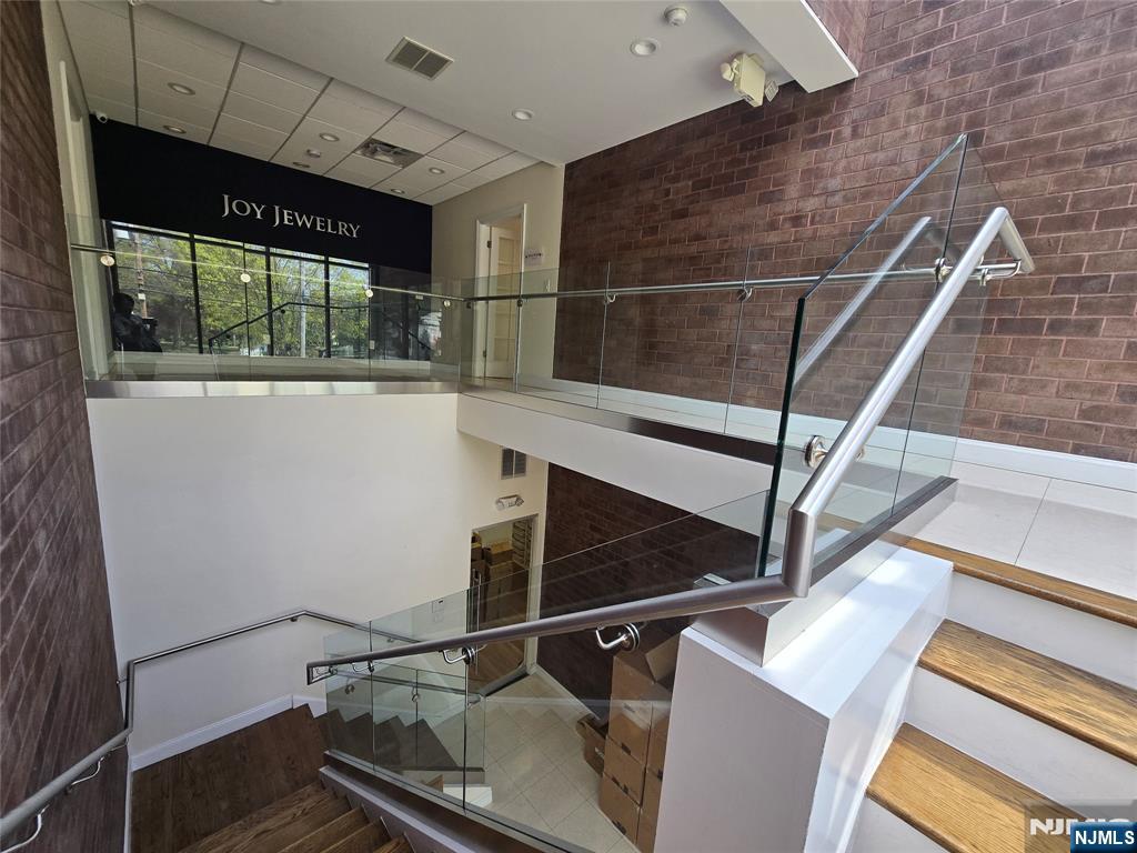 228 Rivervale Road, River Vale, NJ, 07675