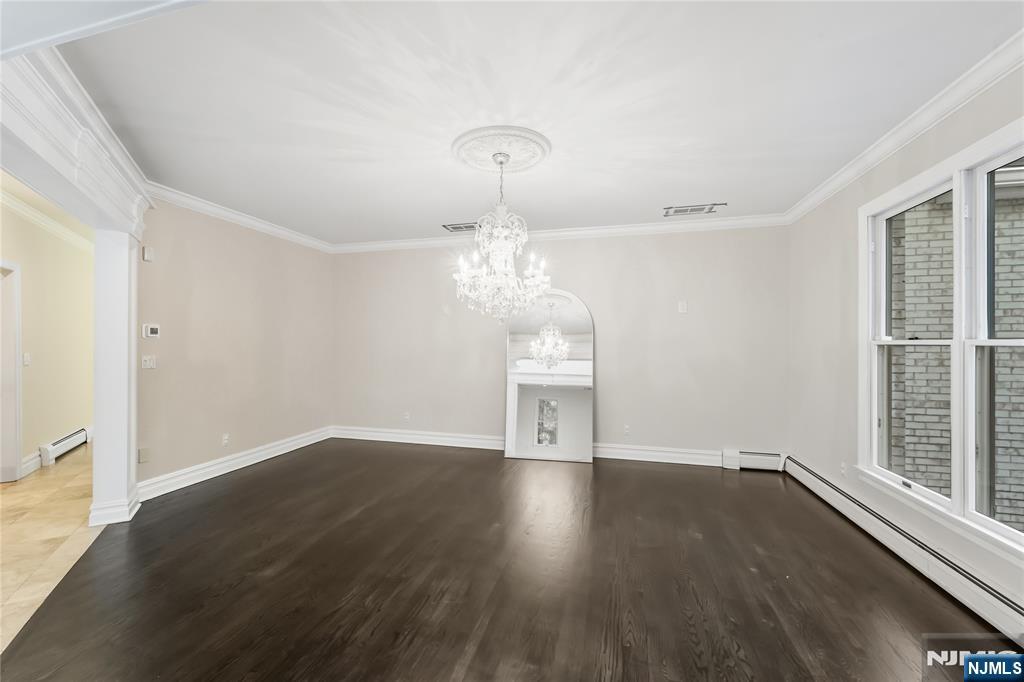 32 Moeser Place — photo 14