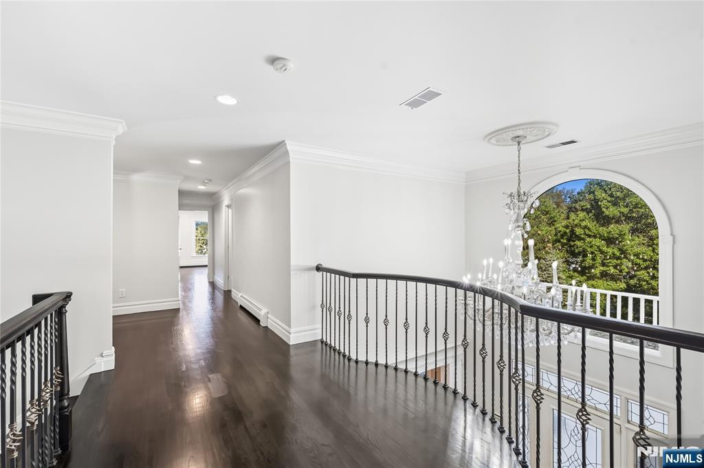 32 Moeser Place — photo 23