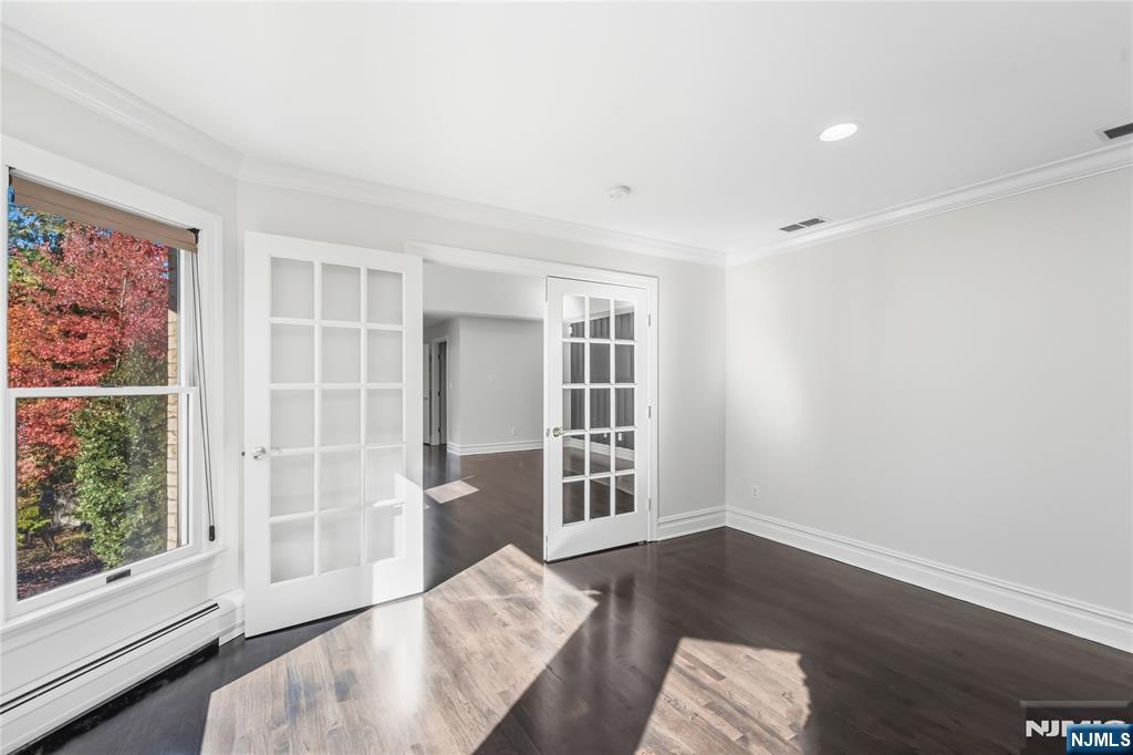 32 Moeser Place — photo 28