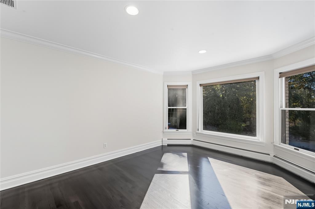 32 Moeser Place — photo 29