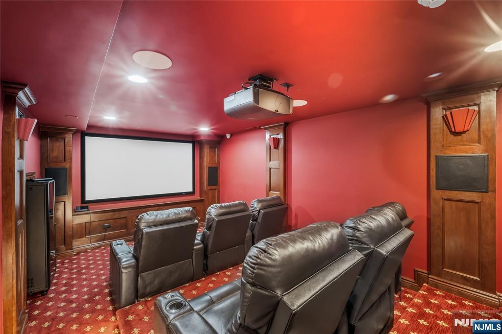 32 Moeser Place — photo 43