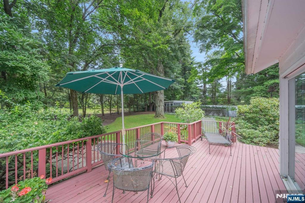 232 County Road — photo 43