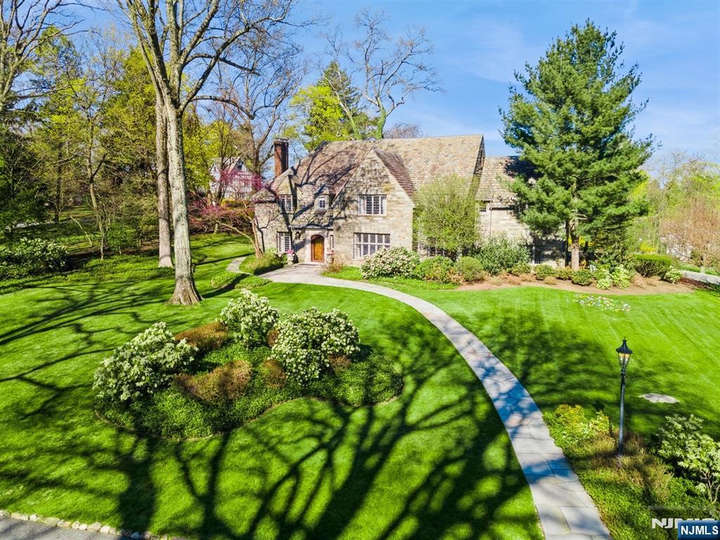 5 Beechtree Lane - Photo 2