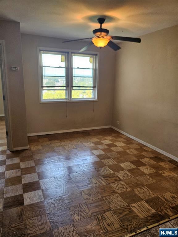 39 E 39th 8G - Photo 4